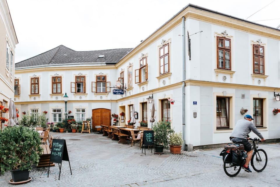 Gasthof Mang Bed and Breakfast in Austria