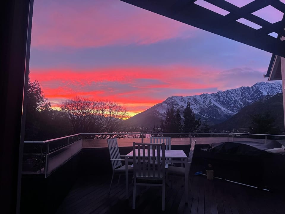 Breakfast at Tiffanys Bed and Breakfast in Queenstown