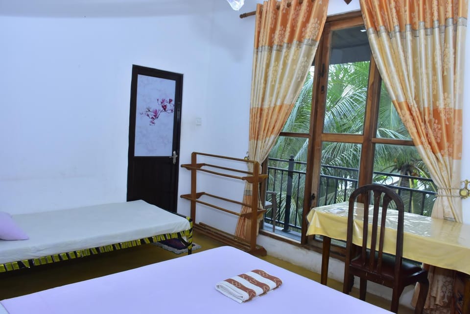 splendid lake view safari lodge Bed and Breakfast in Southern Province
