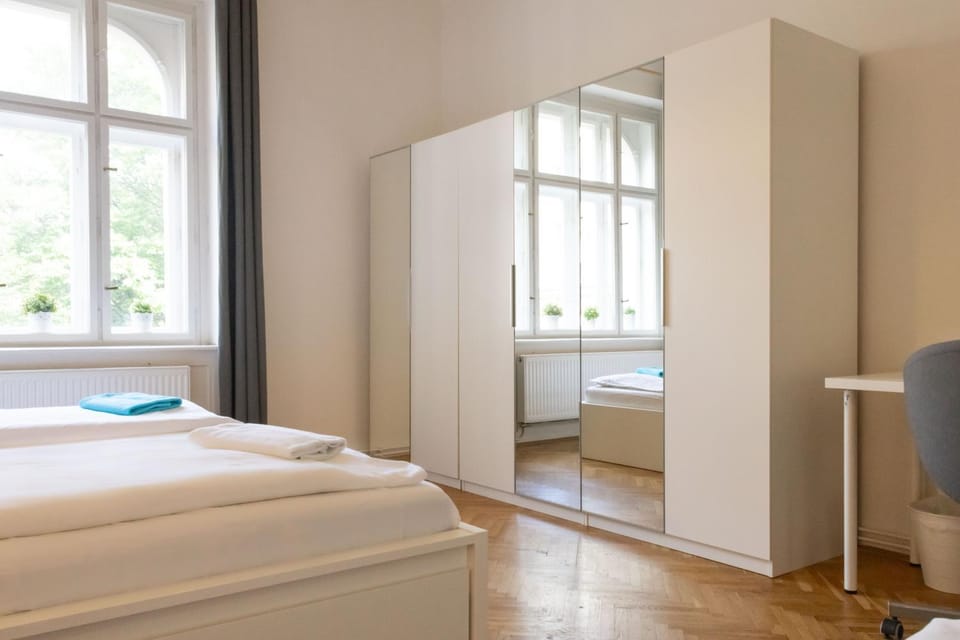 Bed, Bedroom, wardrobe