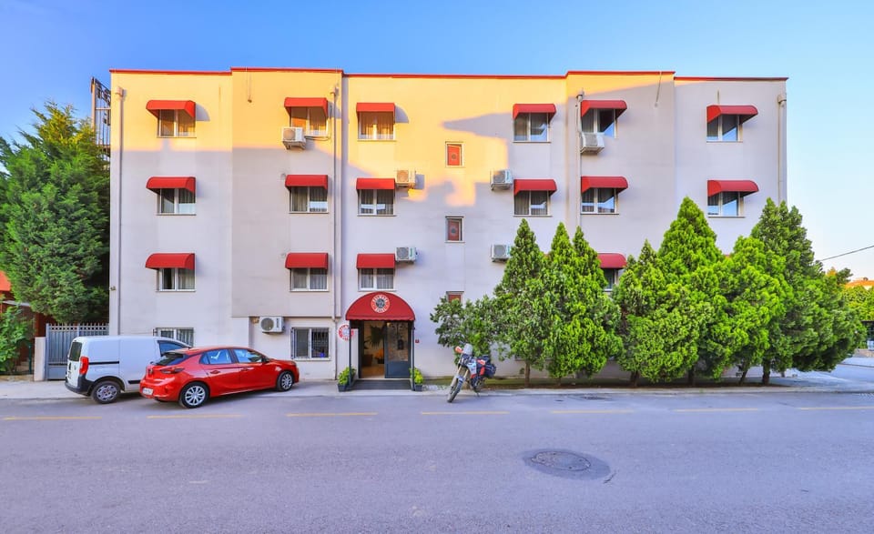 Property building, Location, Parking