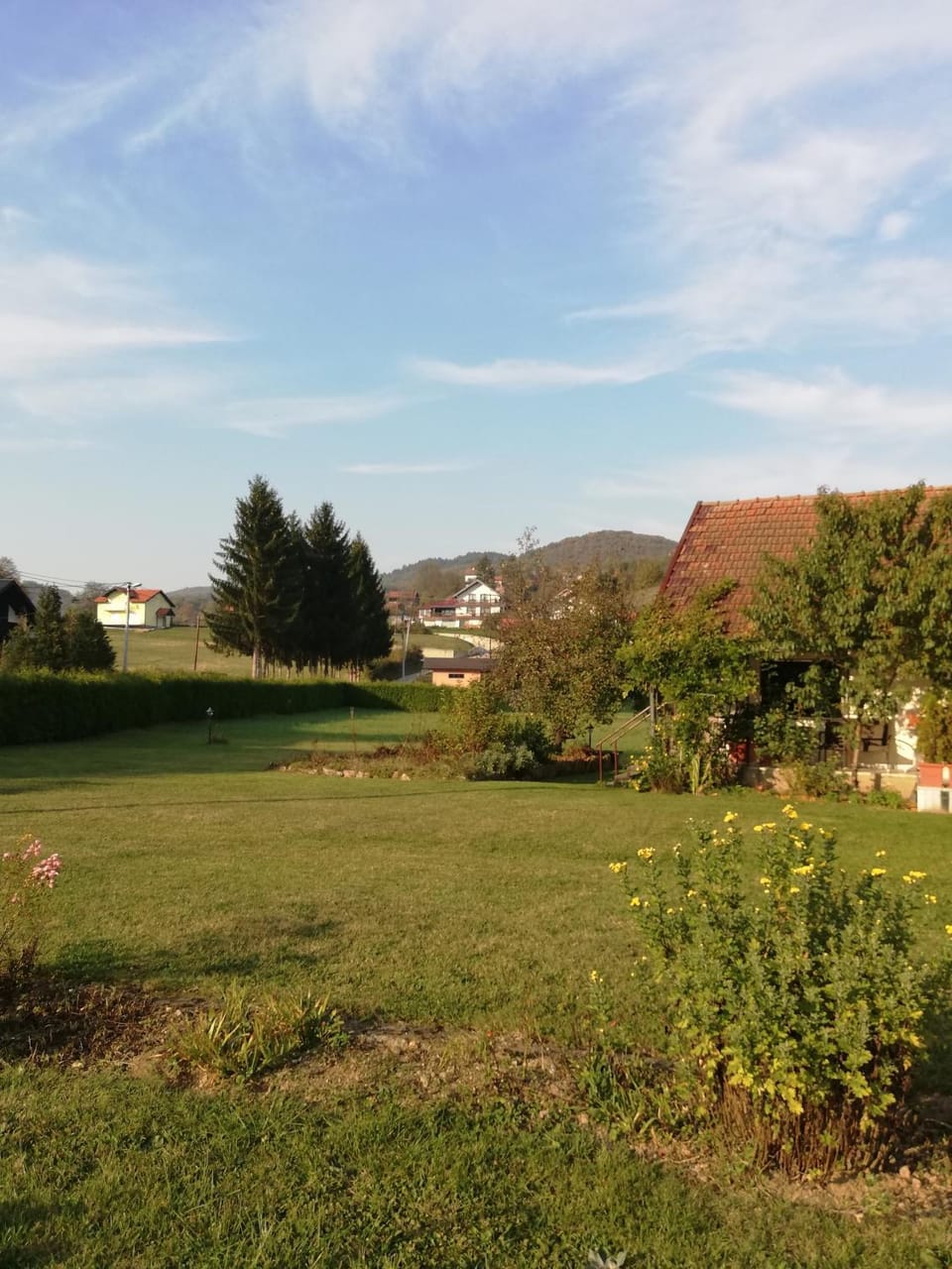 Day, Garden, Other, Decorative detail, Autumn, Garden view, Area and facilities, Sunset