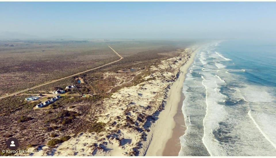 Property building, Restaurant/places to eat