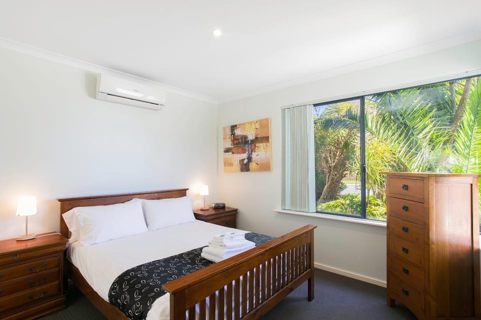 Seahaven by Rockingham Apartments Villa in Perth