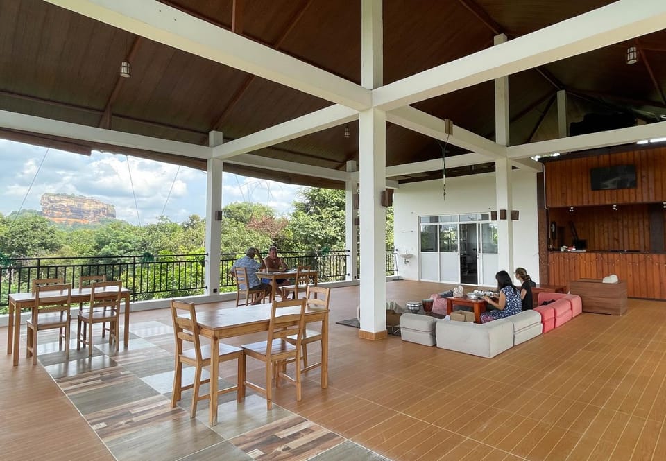 Iwamisou Bed and Breakfast in Dambulla