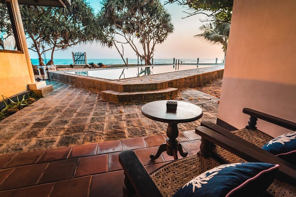 Natural landscape, View (from property/room), Balcony/Terrace, Pool view, Sea view