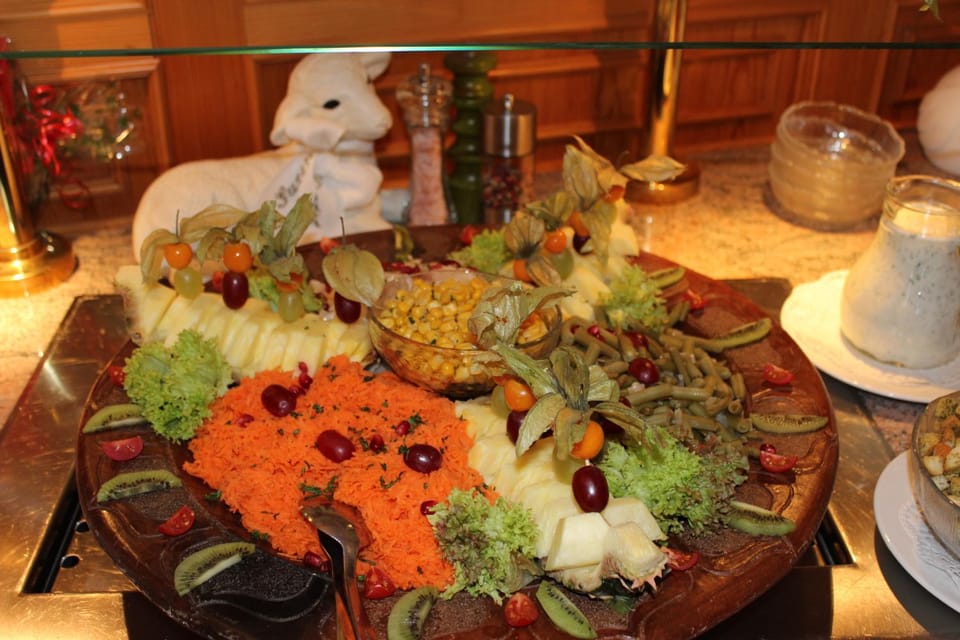 Food and drinks, Meals