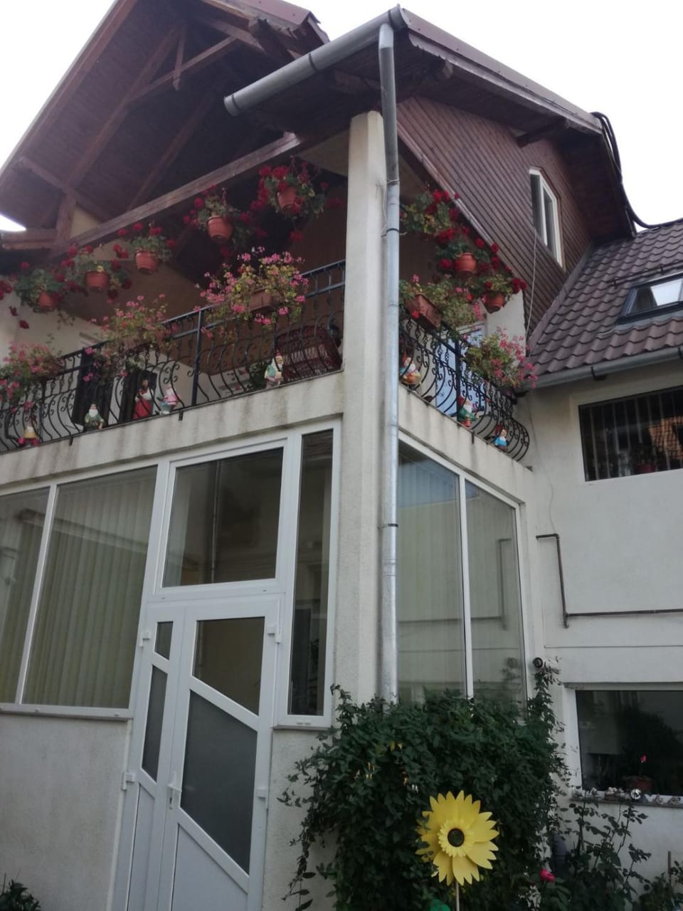 Facade/entrance, Other, Autumn, On site