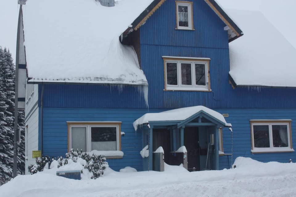 Property building, Winter