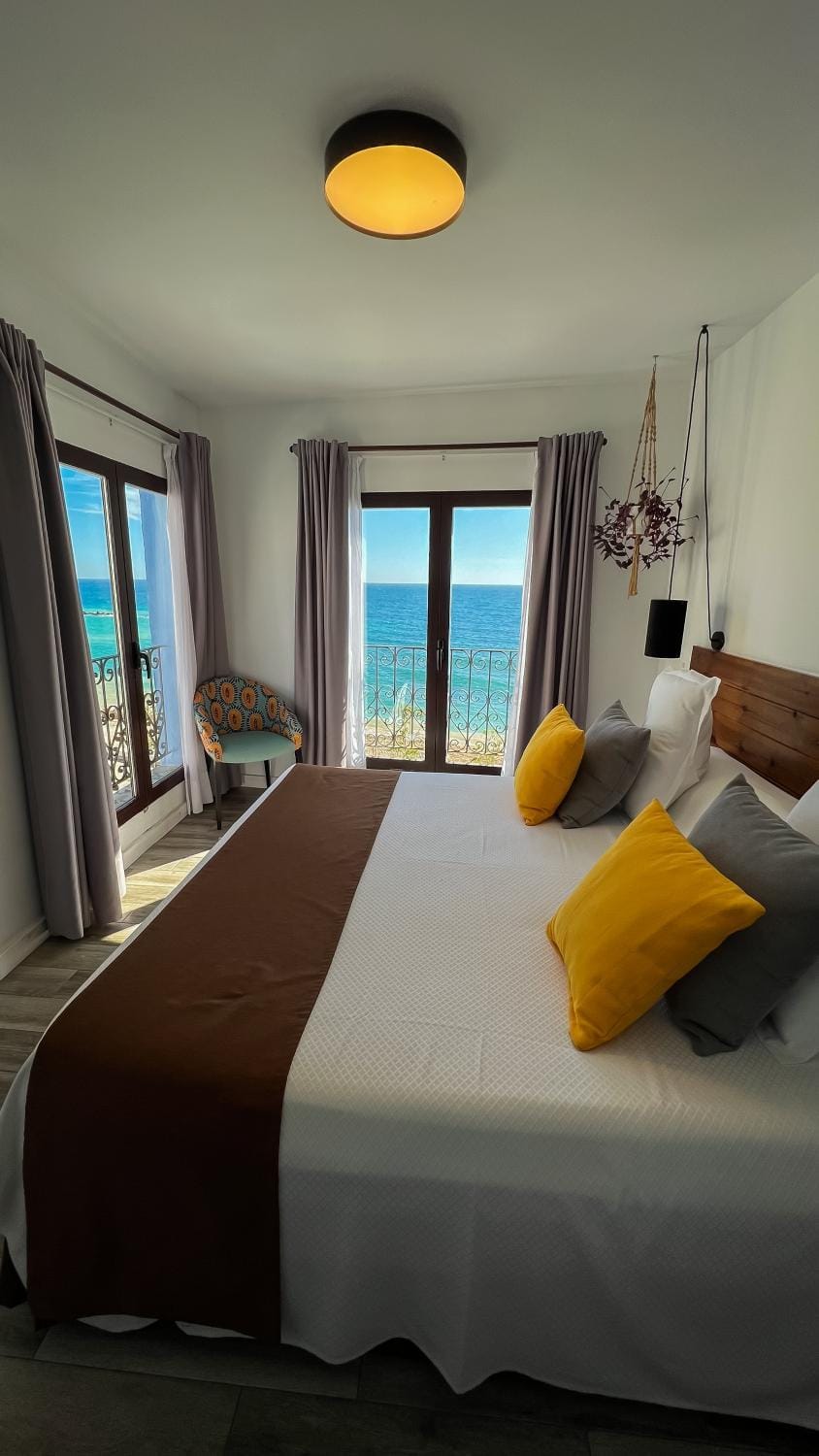 Property building, Bed, Bathroom, Other, Sea view