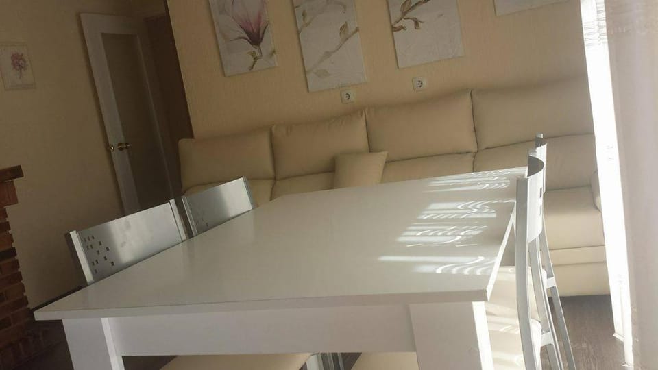 Tres Cruces Apartment Apartment in Community of Madrid