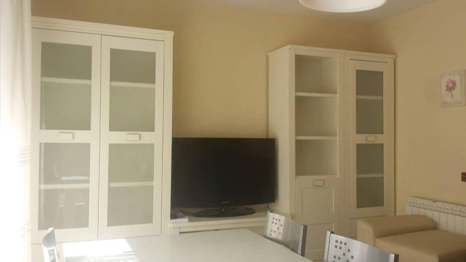 Tres Cruces Apartment Apartment in Community of Madrid