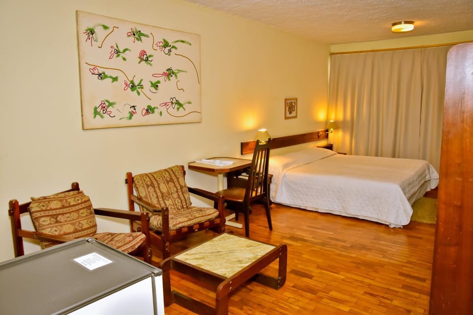 Communal lounge/ TV room, TV and multimedia, Living room, Other, Decorative detail, Seating area, Dining area, Bedroom