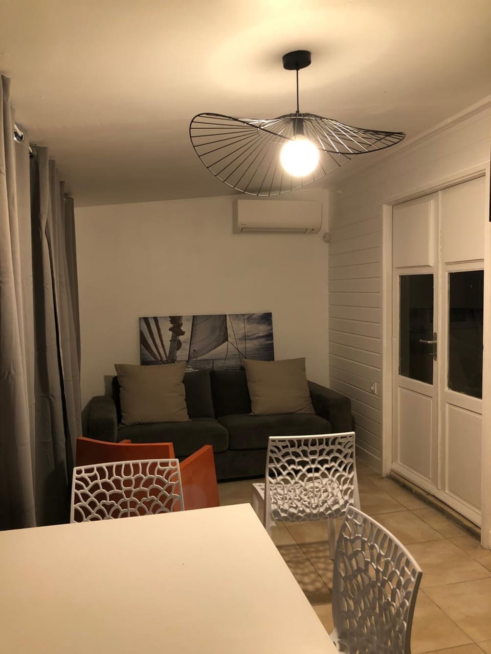Seating area