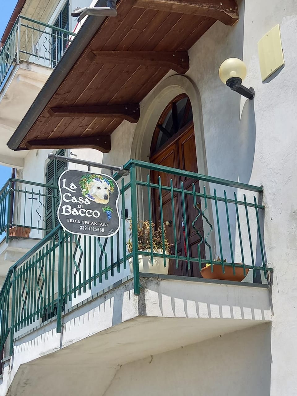 Facade/entrance, Property logo or sign