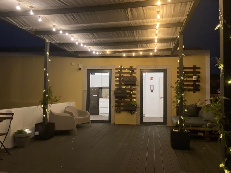 Day Off Suite&Hostel Hostel in Setúbal Municipality