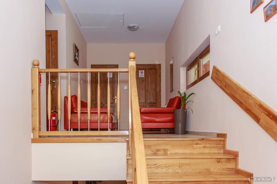 Pensiunea Agroturistica Sophia Farm Stay in Romania