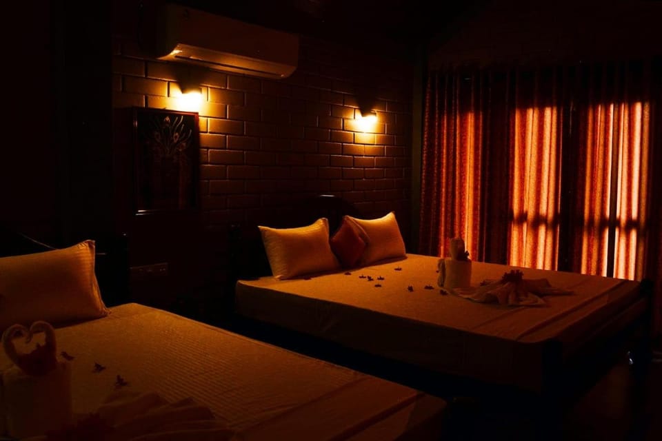 Pearl Cave Cabanas & Resturant Bed and Breakfast in Southern Province