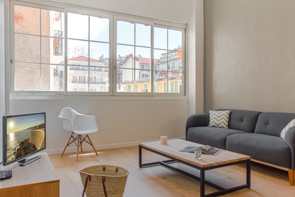 MY CASA - VEILLON - 2 bedrooms - City Center Apartment in Nice