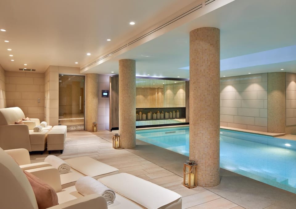 Massage, Spa and wellness centre/facilities, Swimming pool, Swimming pool