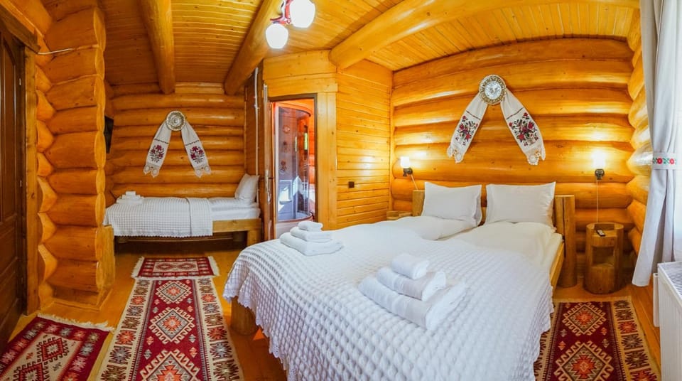 Bed, Day, Summer, Photo of the whole room, Bedroom, On site