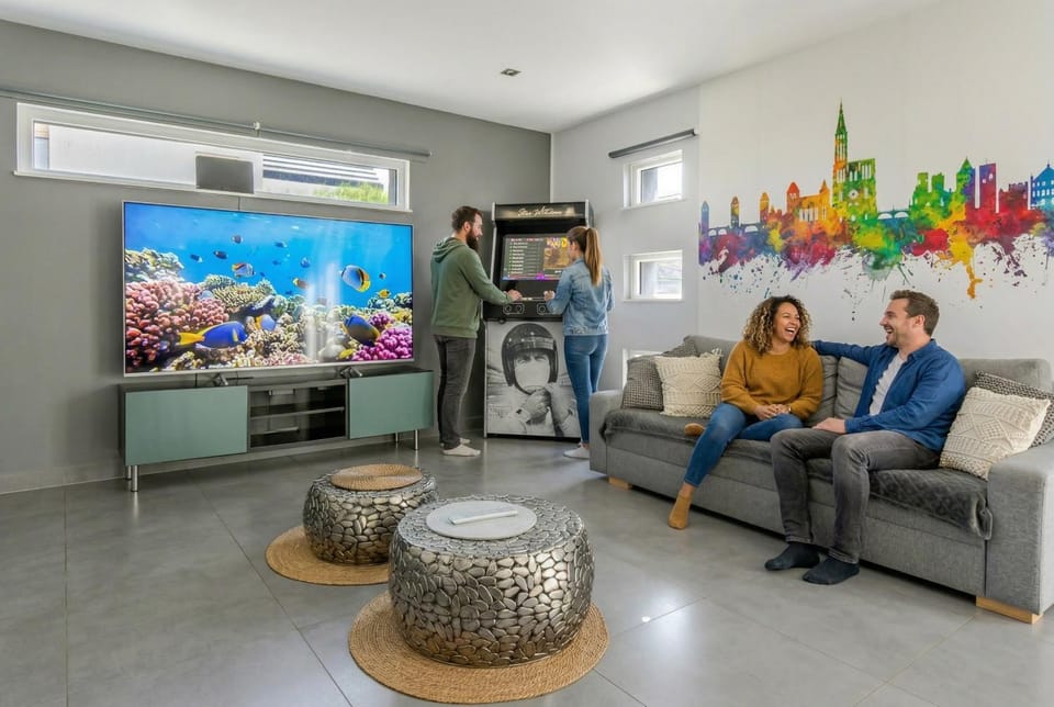 Game Room, TV and multimedia, Living room