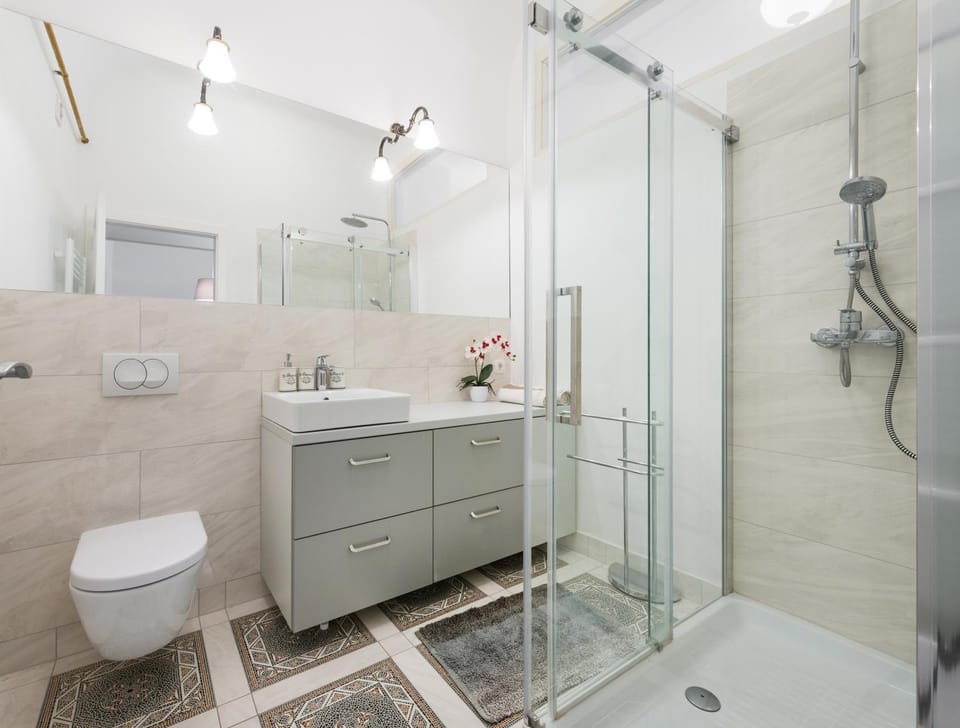 Shower, Bathroom