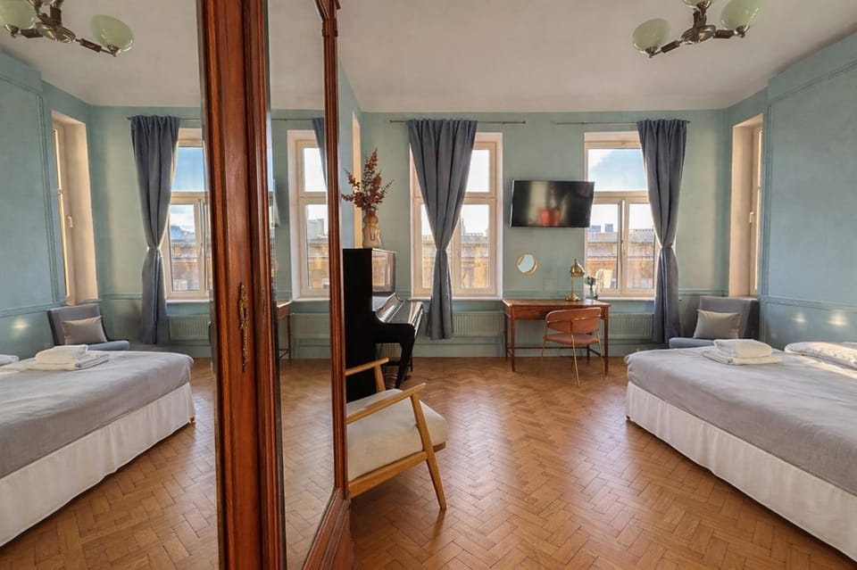 Photo of the whole room