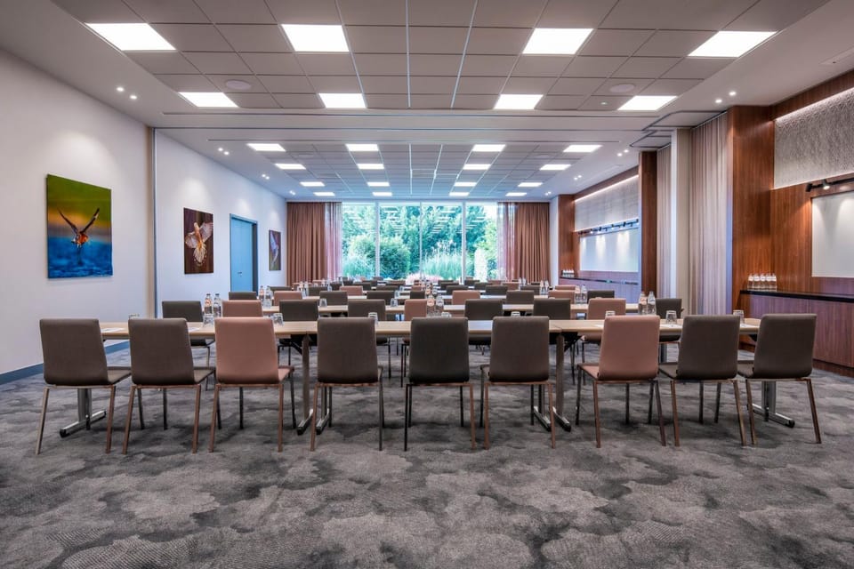 Meeting/conference room