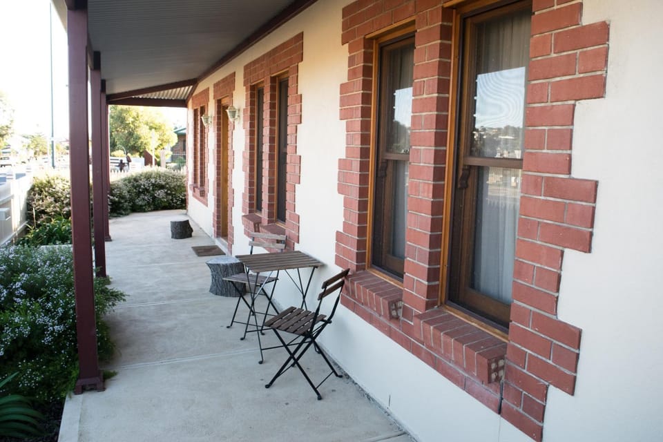 Patio, Facade/entrance, Balcony/Terrace