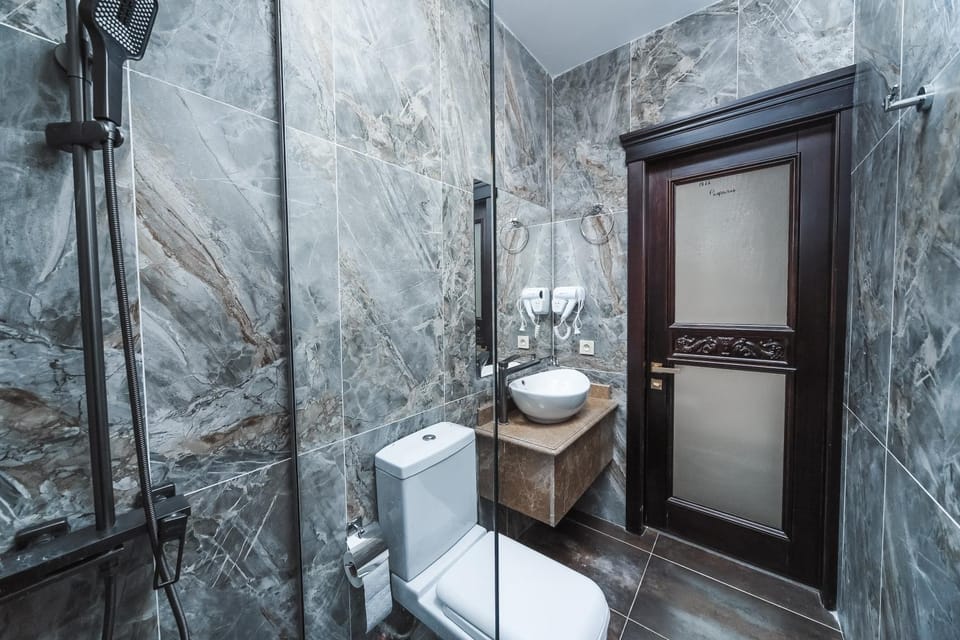 Shower, Toilet, Bathroom