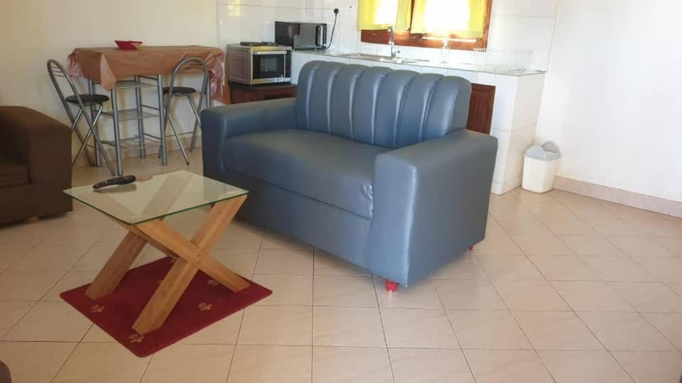 1 Bedroom Down White 1 Apartment in Kampala
