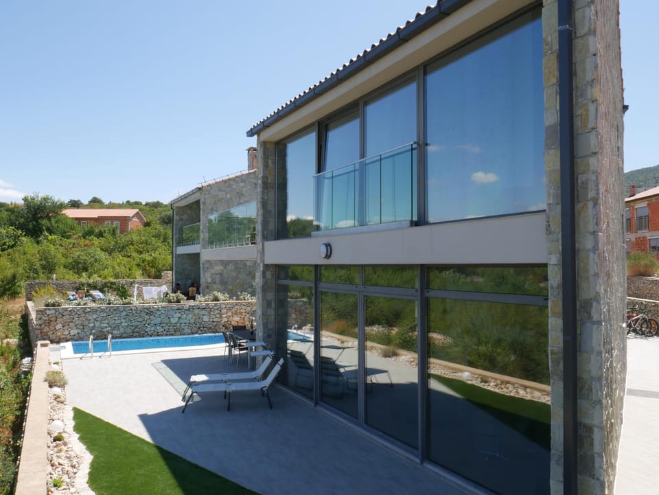 Property building, Natural landscape, Swimming pool