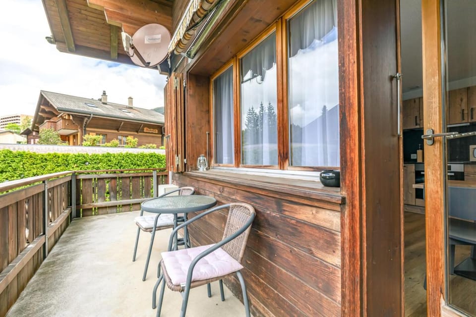 Natural landscape, View (from property/room), Balcony/Terrace, Hiking, Landmark view, Mountain view