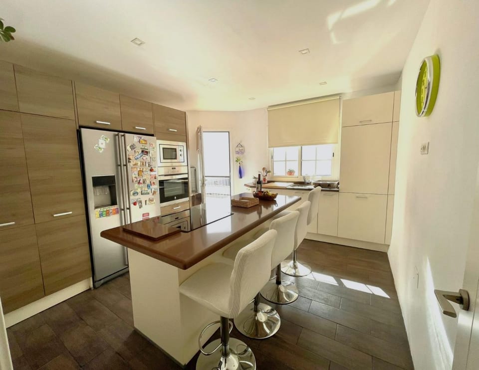 Kitchen or kitchenette, stove, kitchen