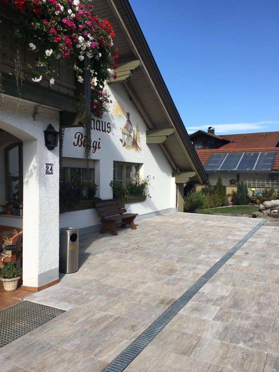 Property building, Facade/entrance, Balcony/Terrace, Internal: Not applicable to any particular room