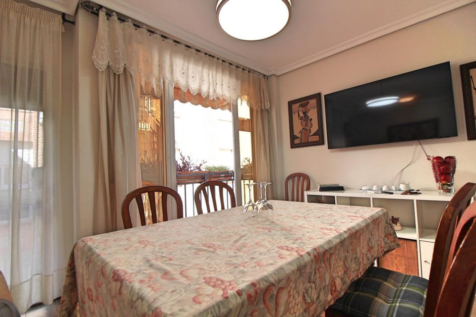 TV and multimedia, Balcony/Terrace, Living room