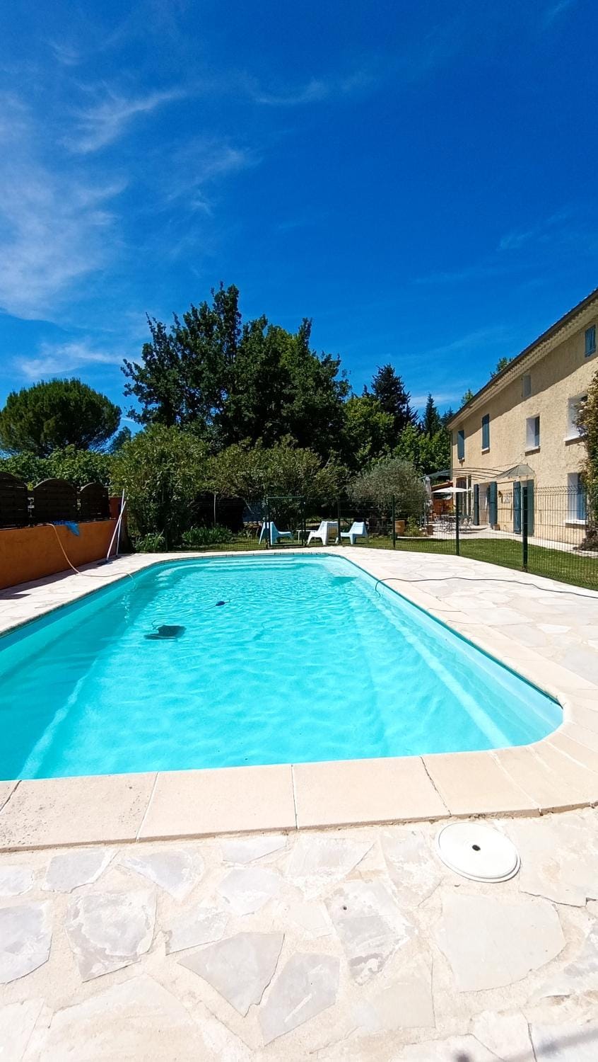 Mas de la Grave Bed and Breakfast in Pernes-les-Fontaines