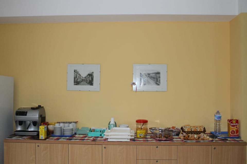 Food and drinks