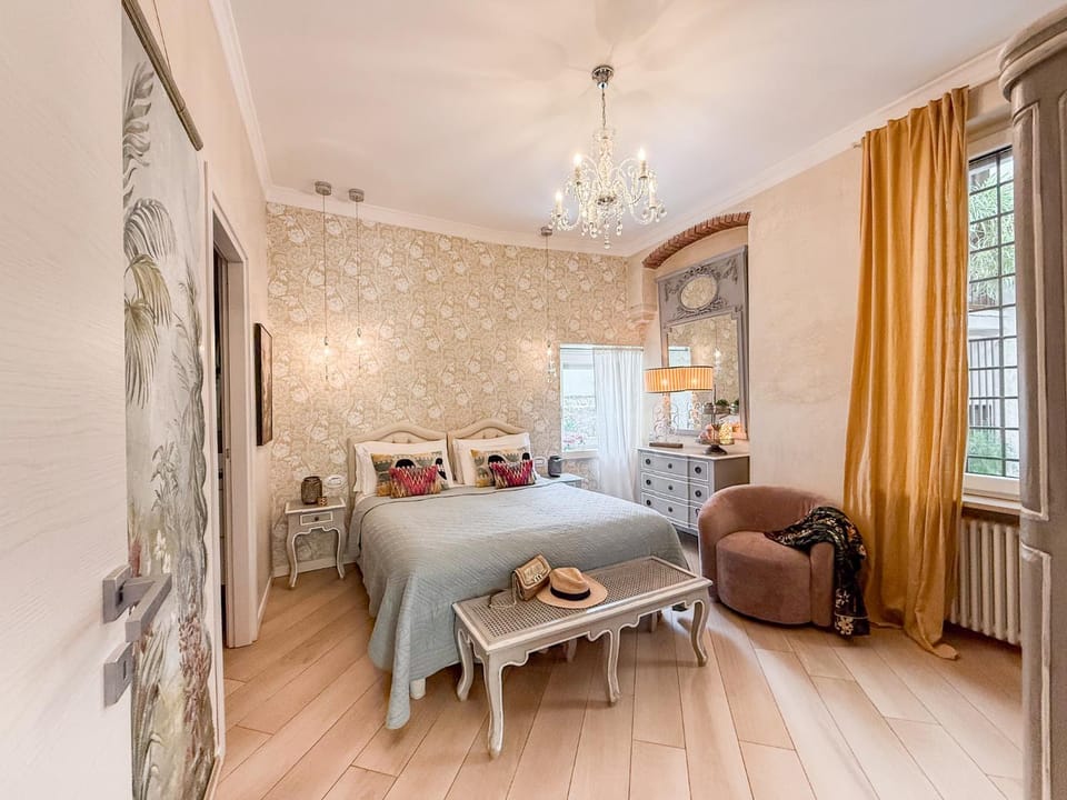 La Dolce Vita Boutique Apartment Elegant Terrace Ponte Pietra Apartment in Verona