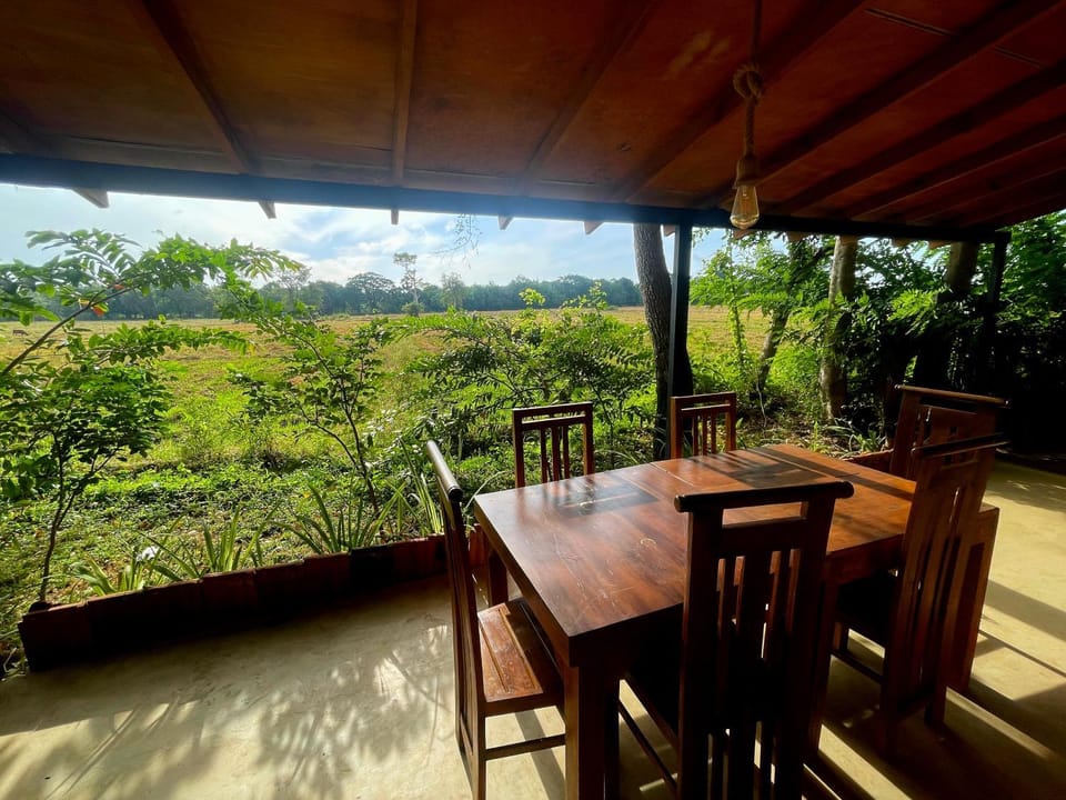 Natural landscape, Garden, Balcony/Terrace, Dining area, Garden view