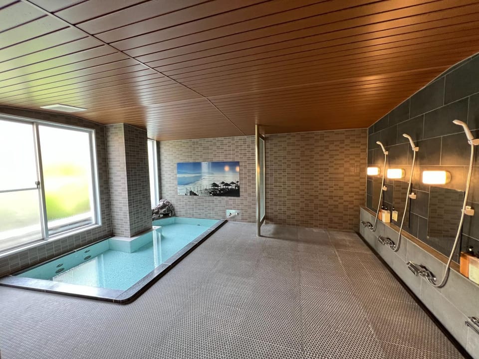 Spa and wellness centre/facilities, Public Bath