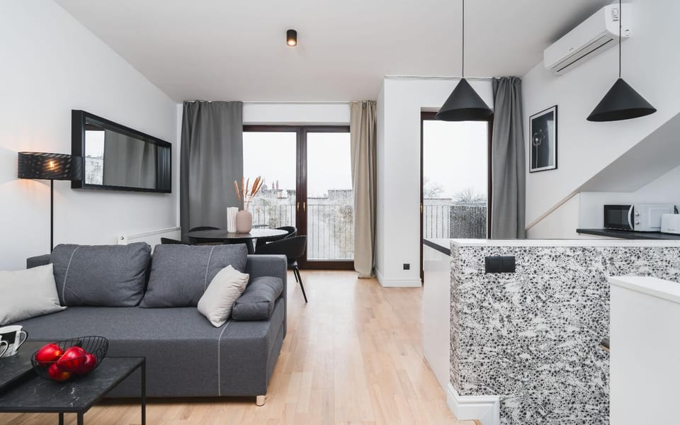 View (from property/room), Balcony/Terrace, Kitchen or kitchenette, Living room, Seating area, Dining area, furniture, internet, microwave, air conditioner