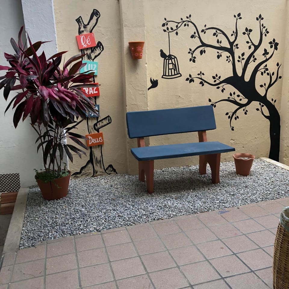 Seating area