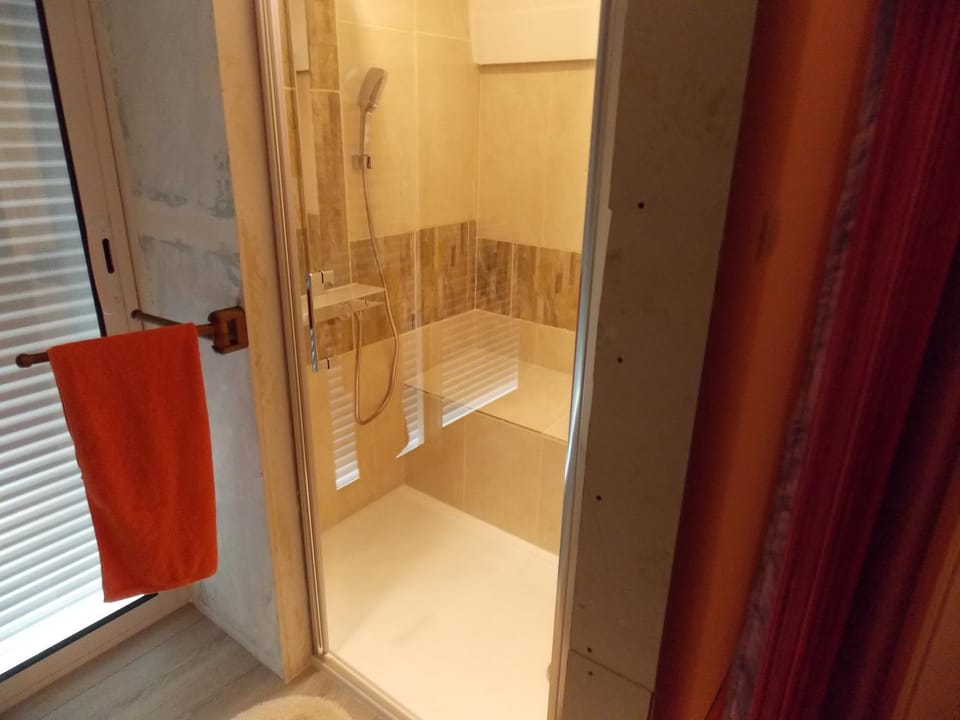 Bathroom, Other