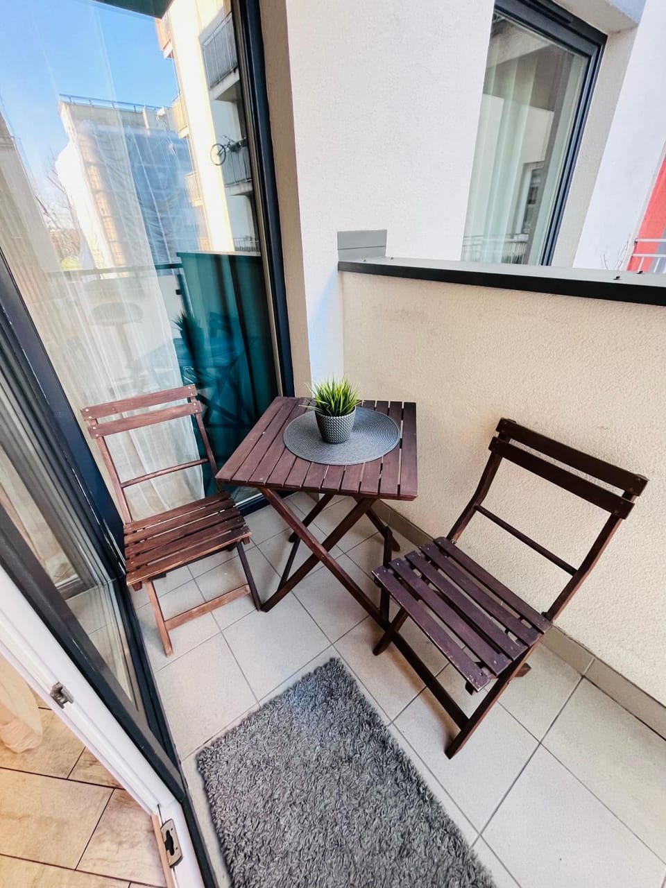 Apartamenty i pokoje na Pradze Apartment in Warsaw