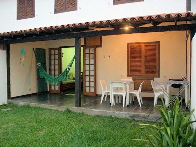 Casa aconchego Geribá canto direito 2Q com WiFi House in Armacao dos Buzios