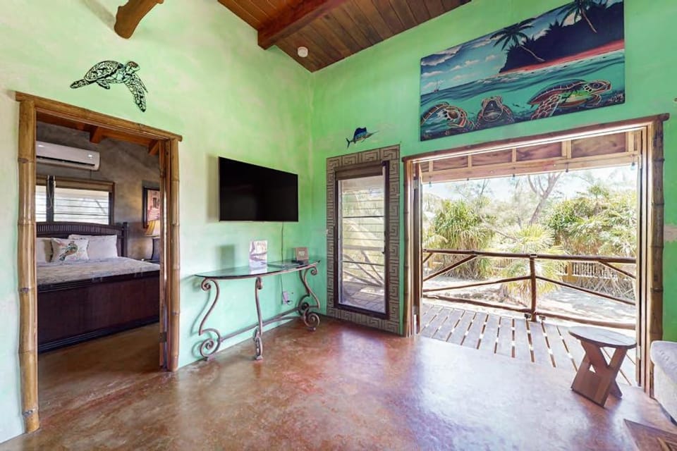 La Casa Pura Vida House in Belize District