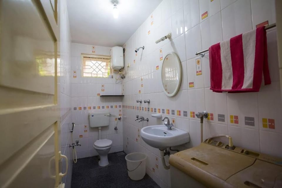 Darryl Ribeiro's 2BHK & 3BHK Apartment in a Villa Bed and Breakfast in Goa, India