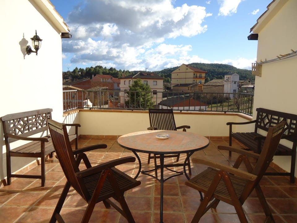 View (from property/room), Balcony/Terrace